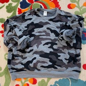 Pink grey camo crewneck size XL